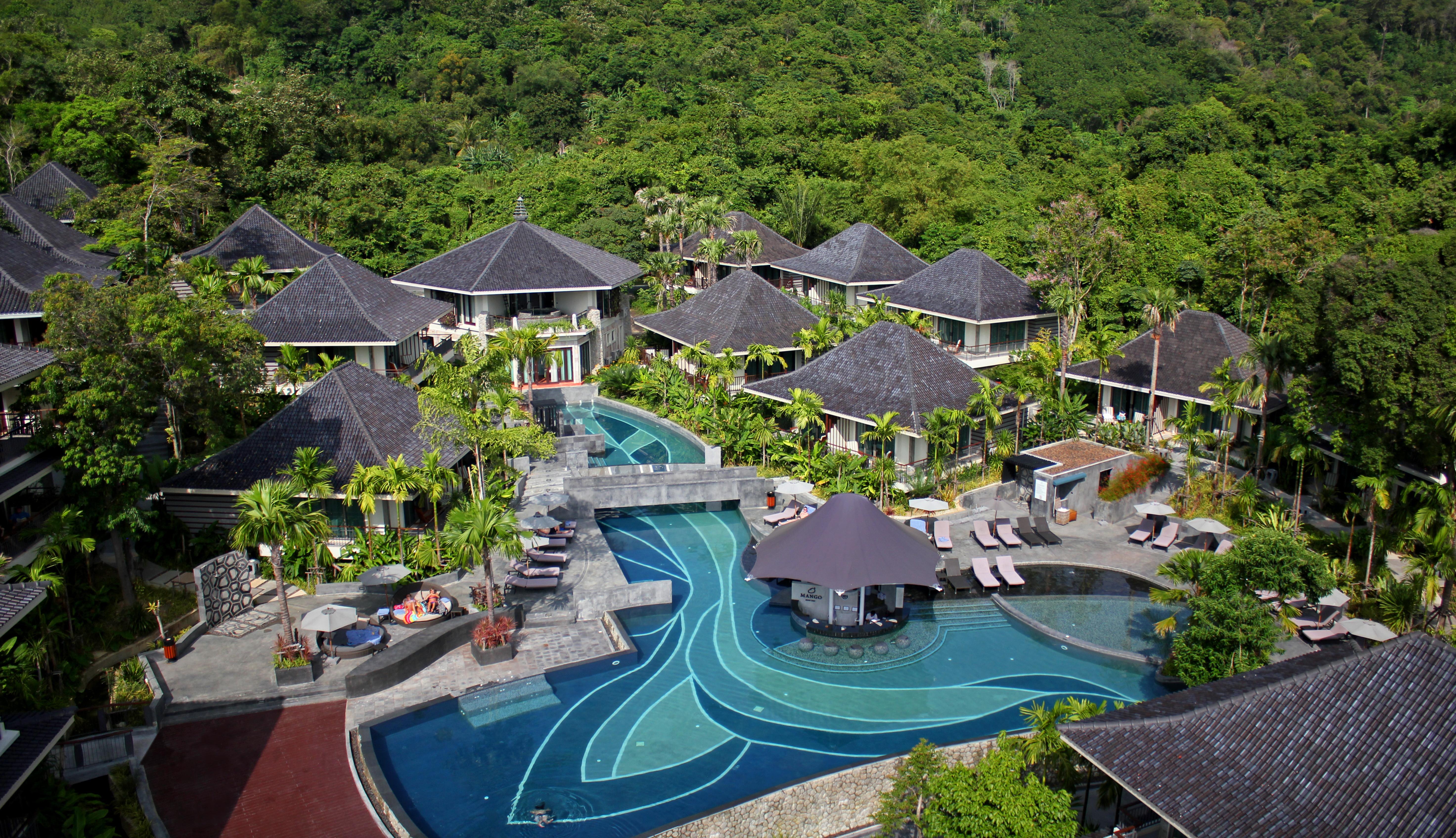 曼达拉瓦度假水疗酒店-卡隆海滩 Karon 外观 照片 The resort's main pool